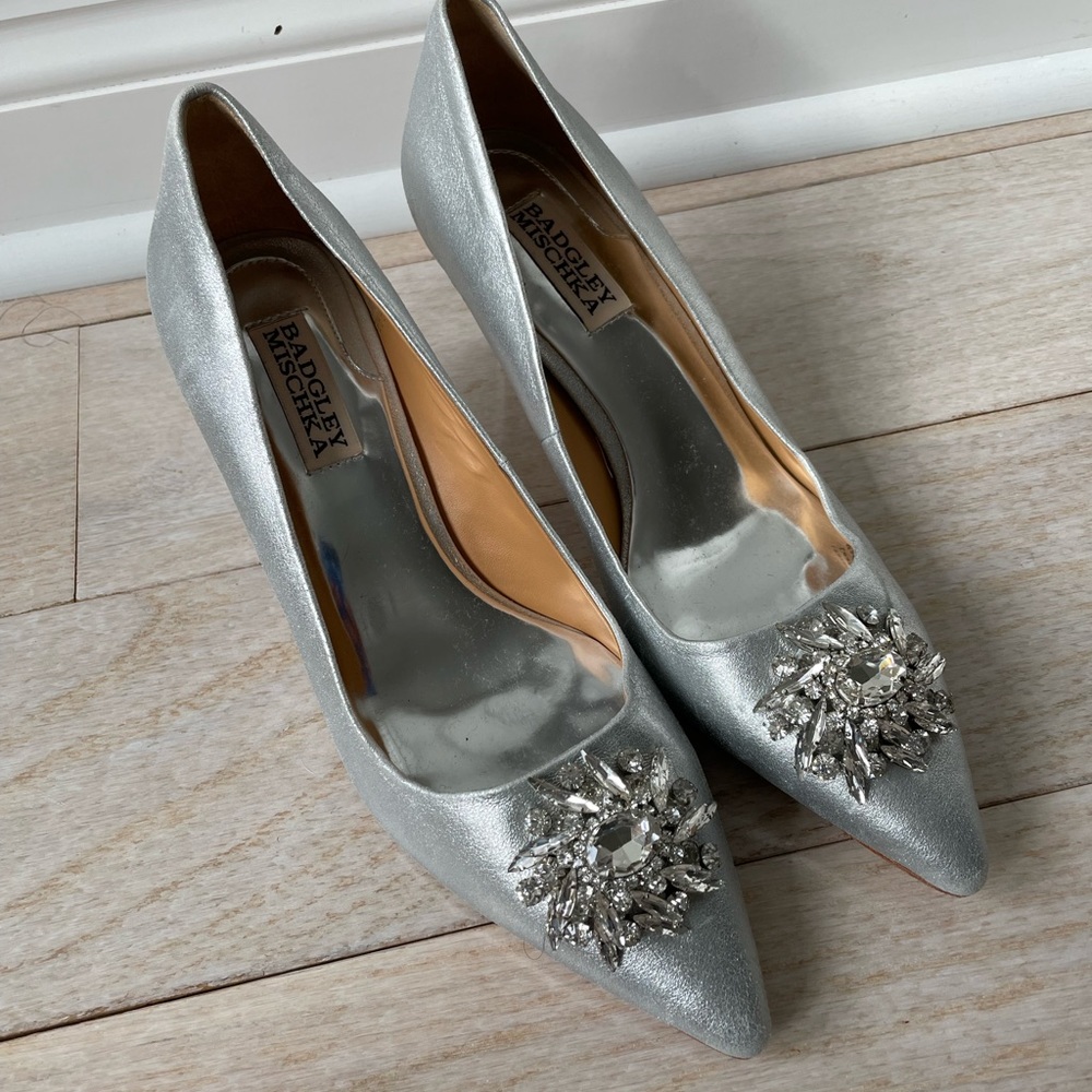 Badgley Mischka Party Pumps